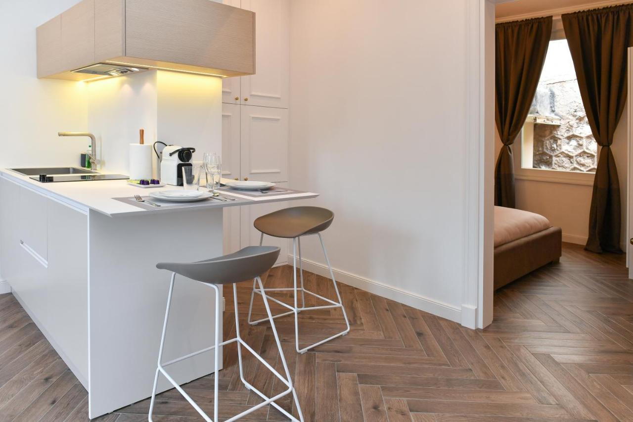 1 Bedroom Apartment Next To Monaco Бюсолей Екстериор снимка