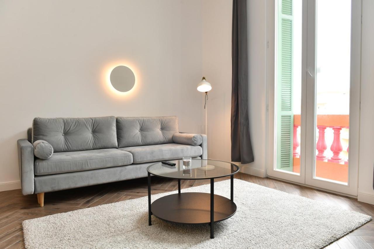 1 Bedroom Apartment Next To Monaco Бюсолей Екстериор снимка