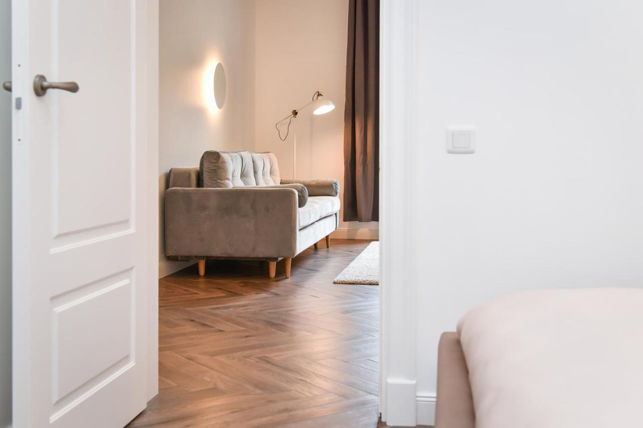 1 Bedroom Apartment Next To Monaco Бюсолей Екстериор снимка